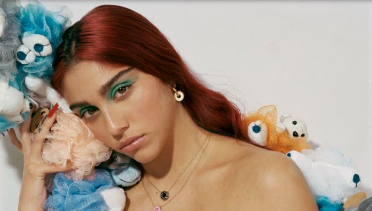 Madonna's Daughter, Lourdes “Lola” Leon,