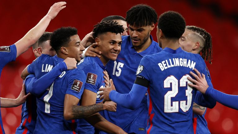 England Beat San Marino 5-0