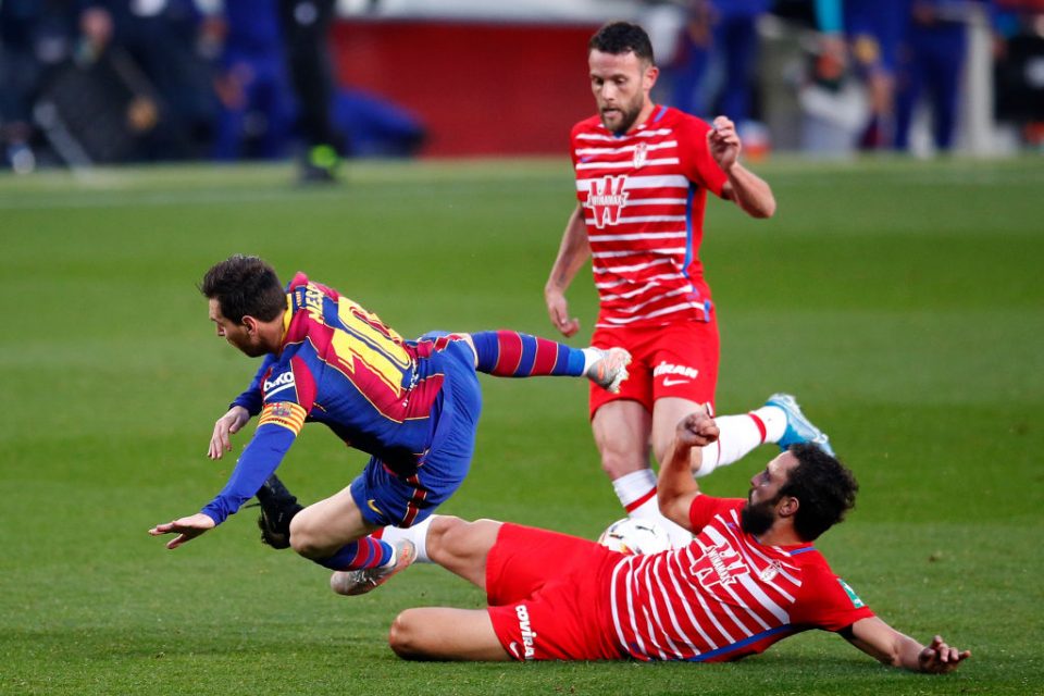 Barca Beaten By Granada 2-1 In La Liga