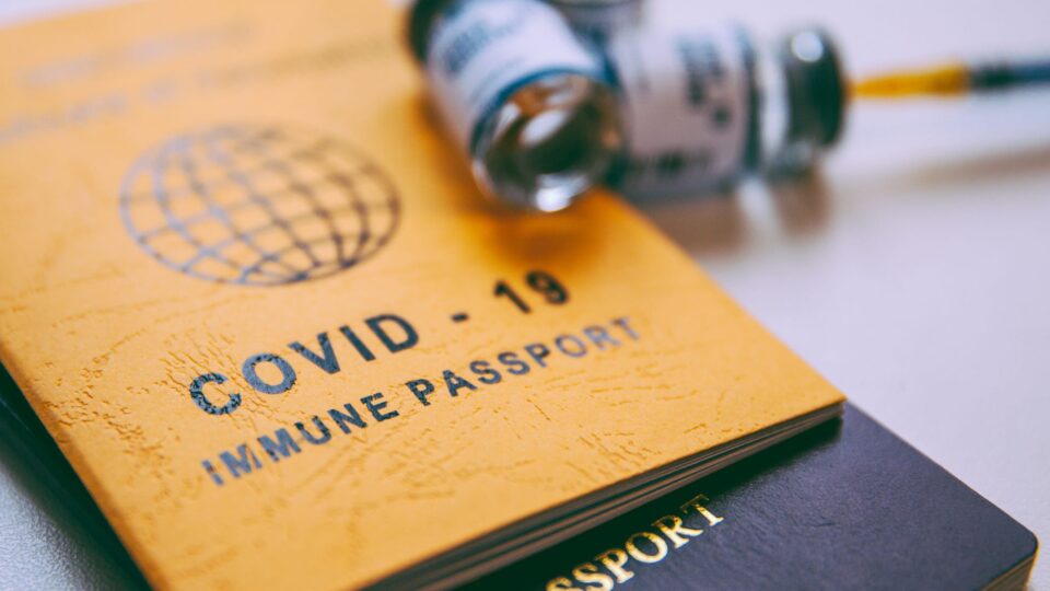 Florida Governor Bans Covid-19 Passports