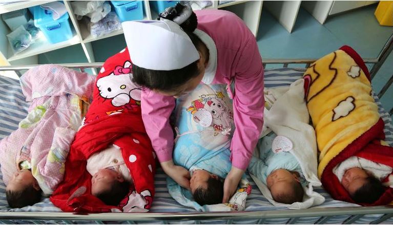 China To Allow Couples Have Three Children