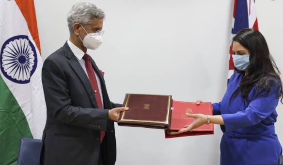 UK, India Sign Partnership Migration Deal